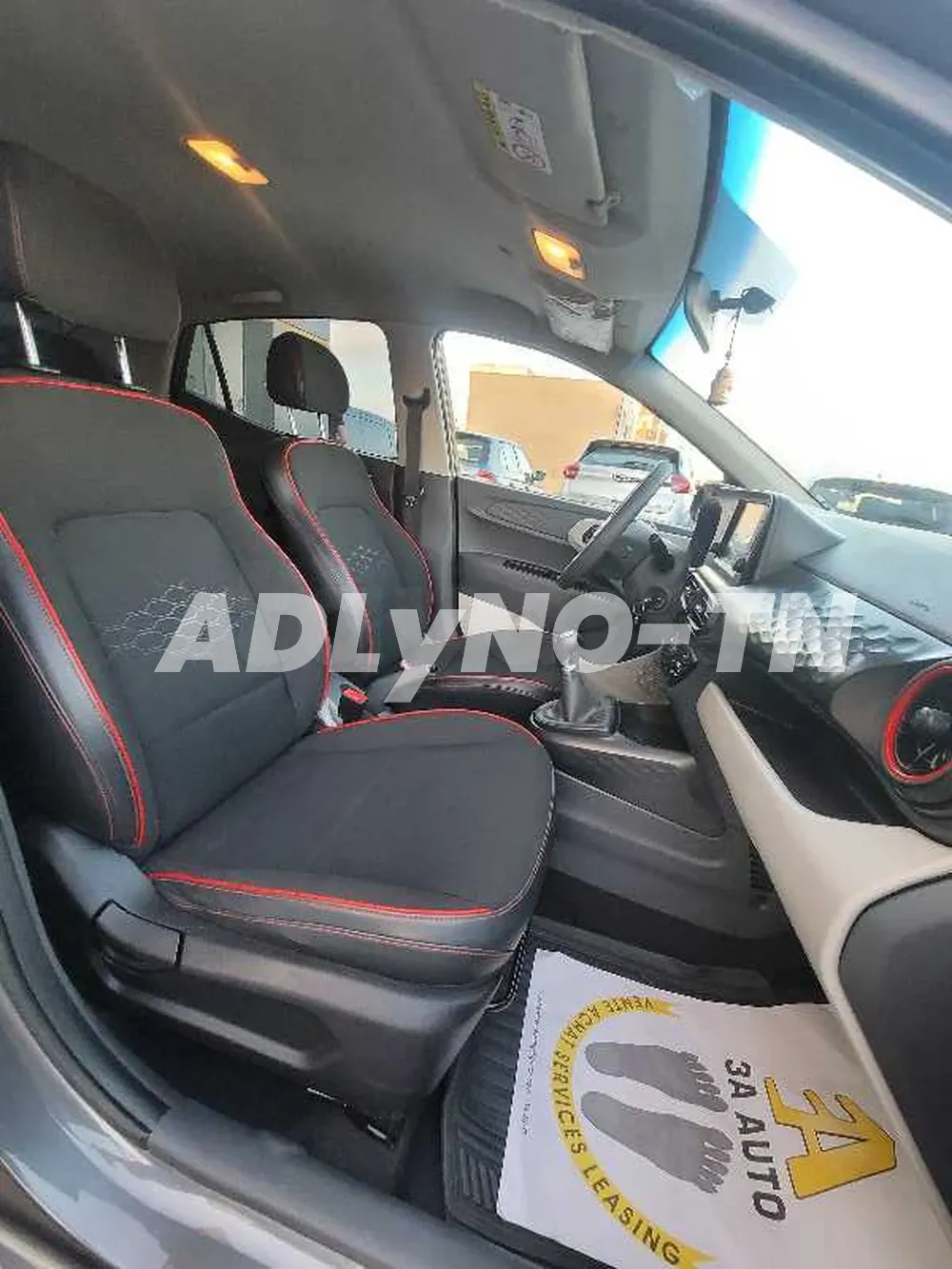 HYUNDAI I10 SEDAN à Sfax - Photo 7