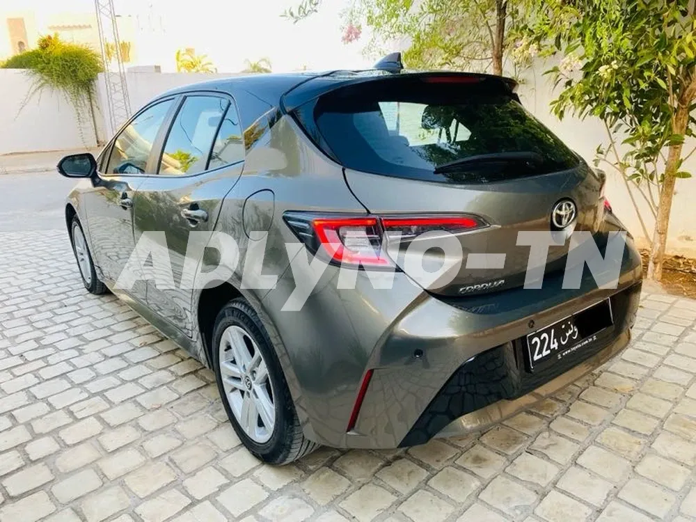 TOYOTA COROLLA BVA Première main à Ariana - Photo 2