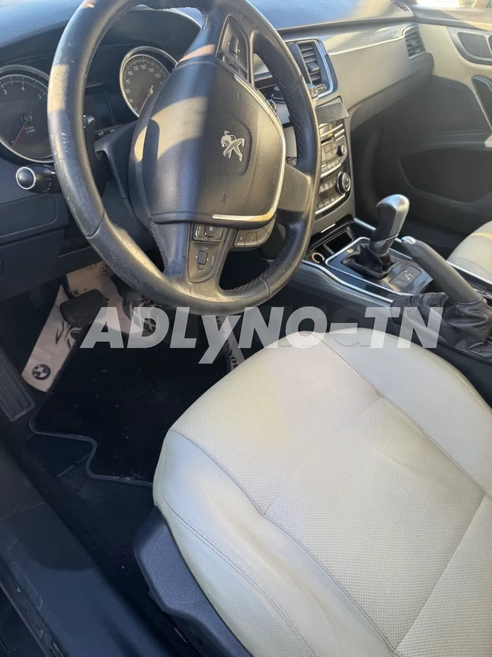 À vendre pour voyage à Nabeul - Photo 1