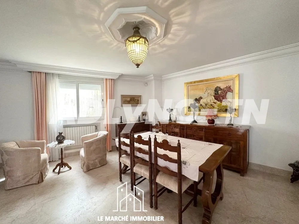 Villa plein pied de 541m² en S4 au Manar 1 à Tunis - Photo 5