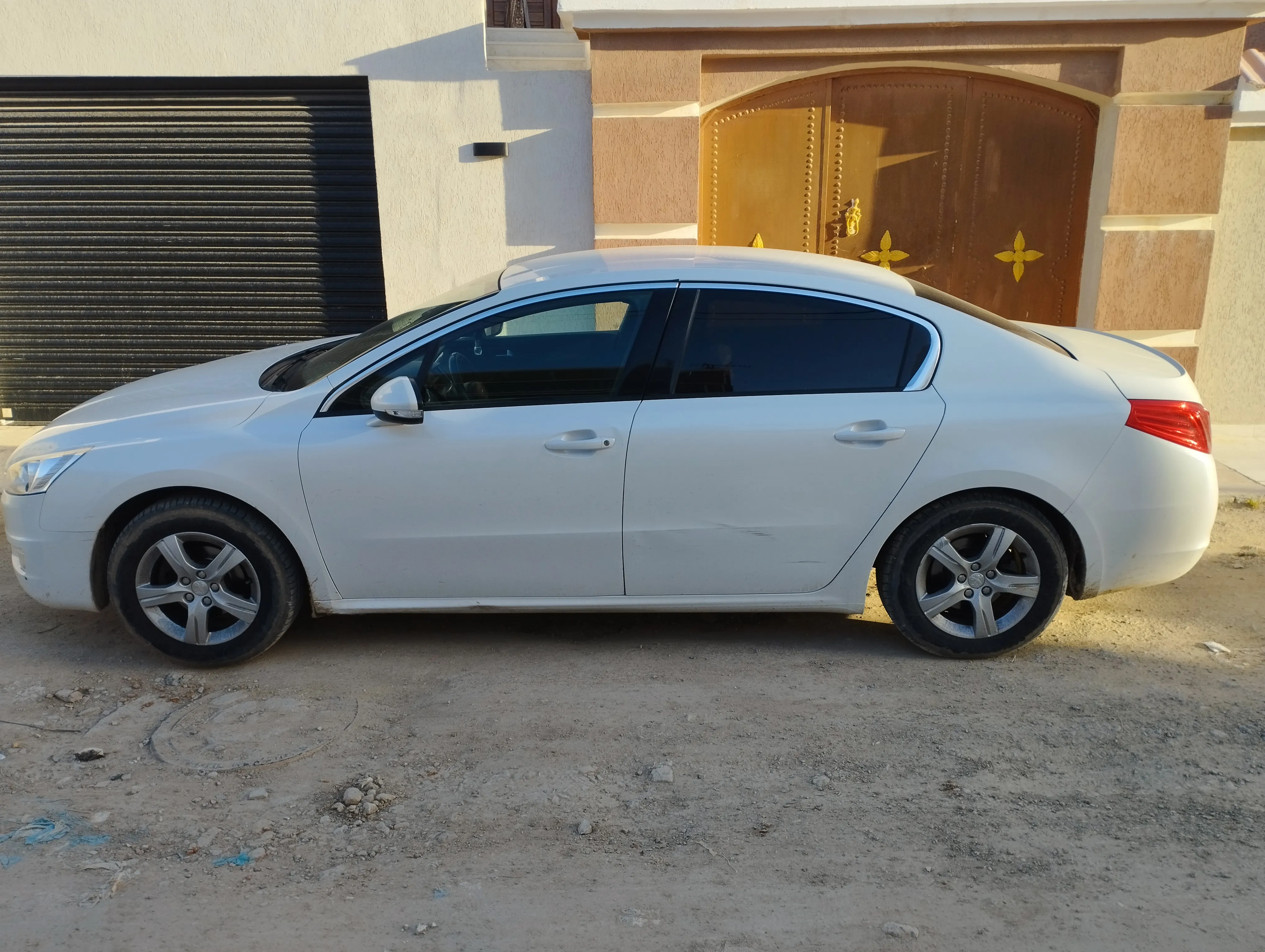 Peugeot 508 importe à Mahdia - Photo 1