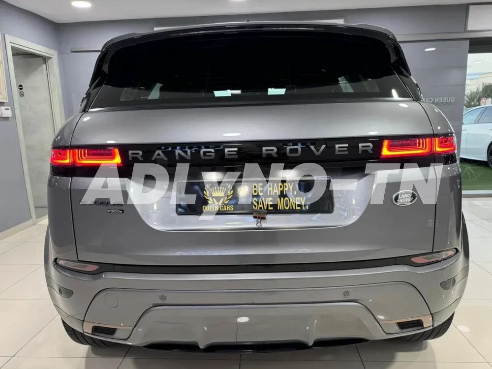 Range Rover evoque r dynamic essence TU 247 à Tunis - Photo 3