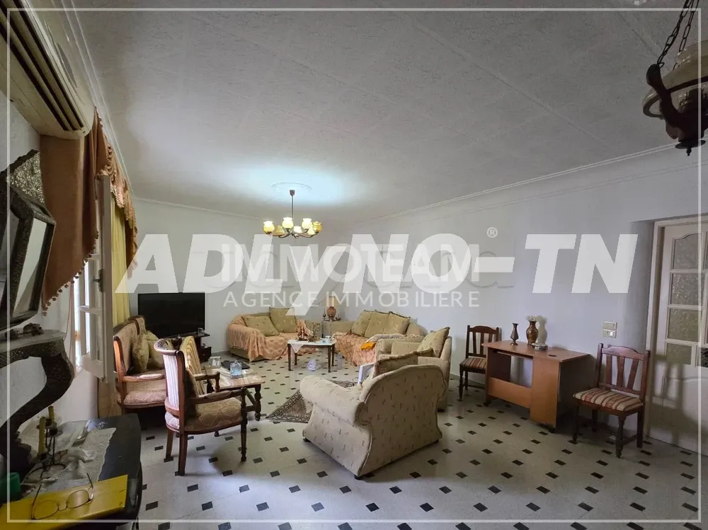 A vendre une maison zone côté azure Hammamet 250m² de la plage à Nabeul - Photo 1