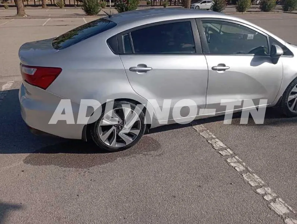 kia Rio sedan à Tunis - Photo 6