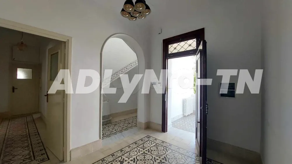 A louer villa moderne ac jardin S4 à Mutuelleville à Tunis - Photo 4