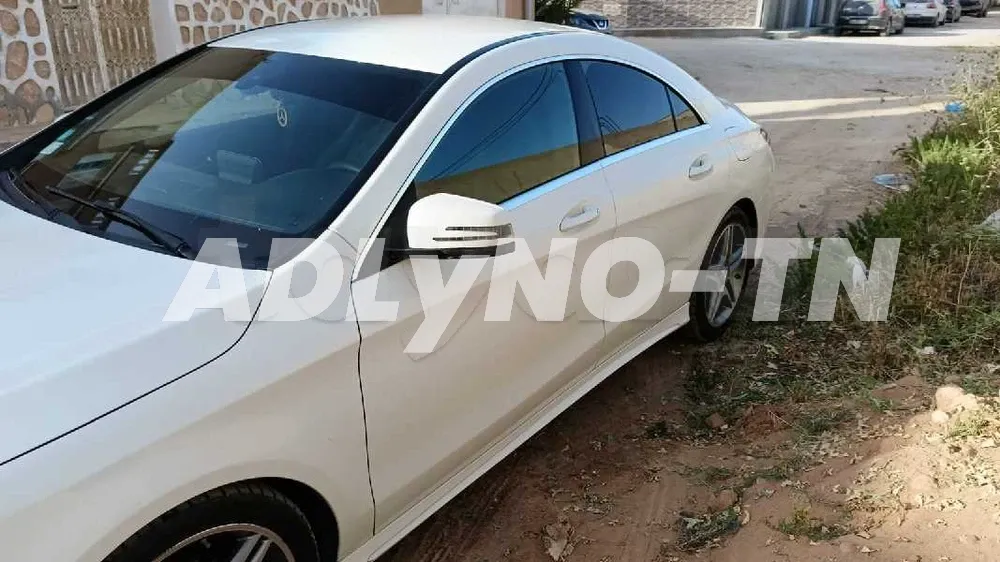 Belle Mercedes CLA 180 2016 à gabes - Photo 2