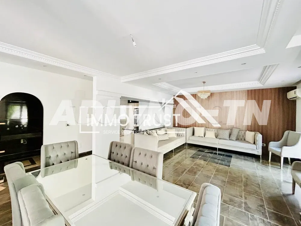 ?Villa S+3 avec jardin et piscine à La Soukra à Ariana - Photo 4