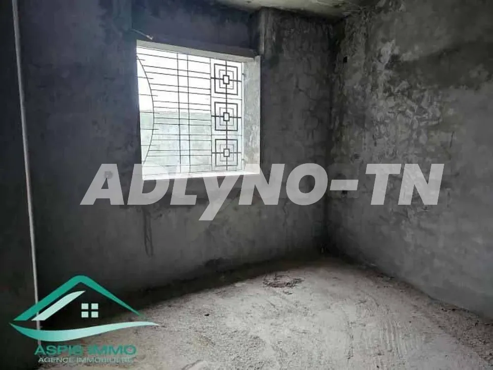 Maison inachevée 180 m² à Kelibia à Nabeul - Photo 1