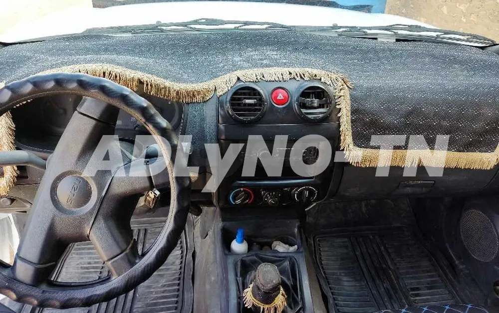 Isuzu D-max à Sidi Bouzid - Photo 4