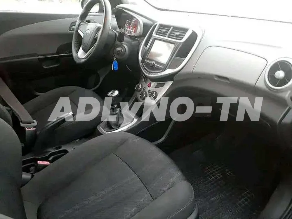 CHEVROLET SONIC PREMIÈRE MAIN TRÈS PROPRE à Bizerte - Photo 2