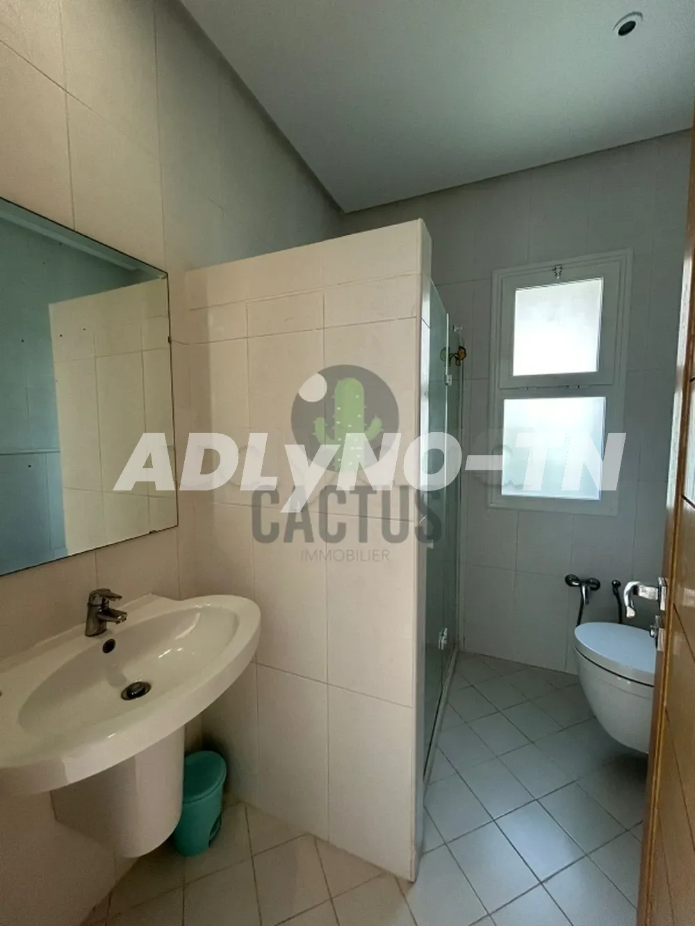 À vendre : Villa pieds dans l'eau sur un terrain de 779m² à Jinene Beni Khiar à Nabeul - Photo 14