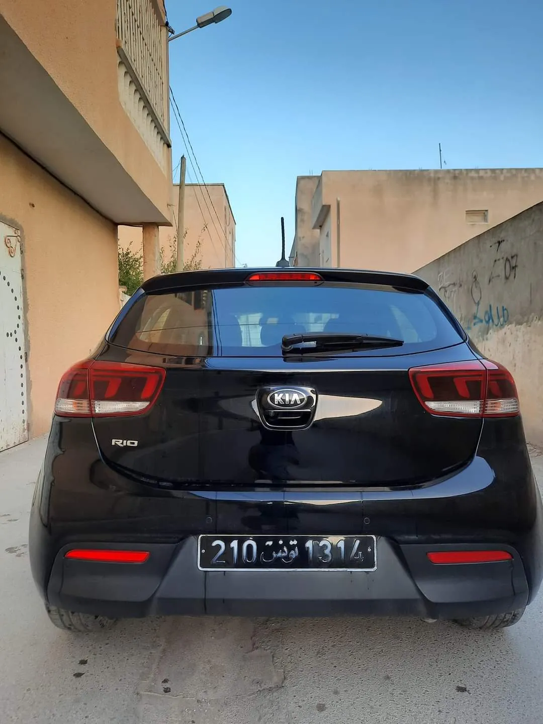 Kia rio à Manouba - Photo 4