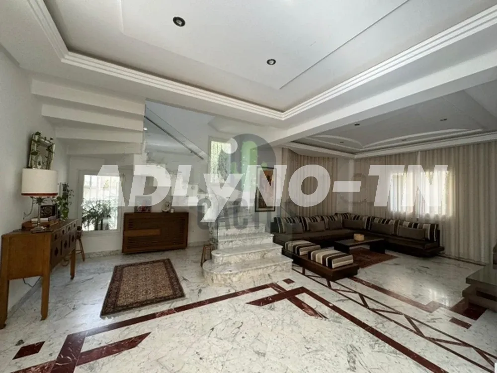 Location annuelle: Villa meublé en s+3 à cité el wafa, Nabeul à Nabeul - Photo 1
