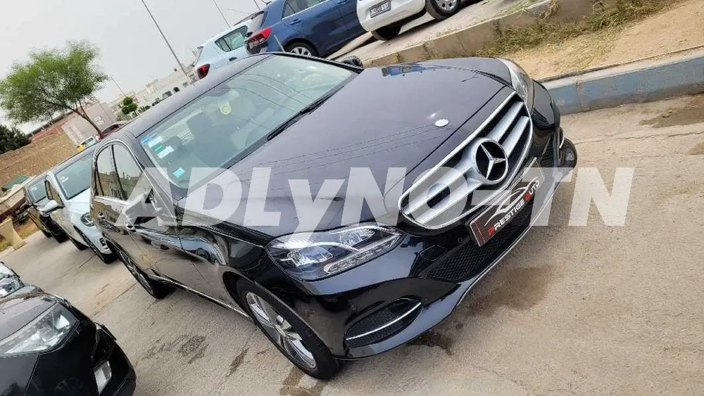 Mercedes E180 Essence 2015 à sousse - Photo 8