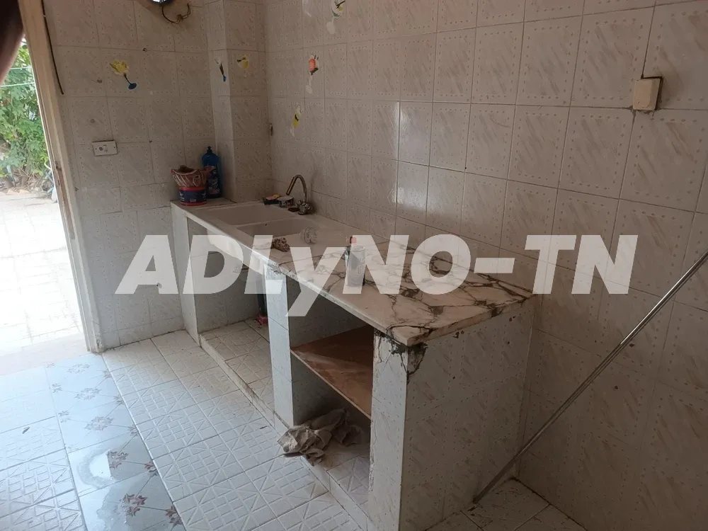 دار للكراء حي الزهور تونس s+2 à Tunis - Photo 7