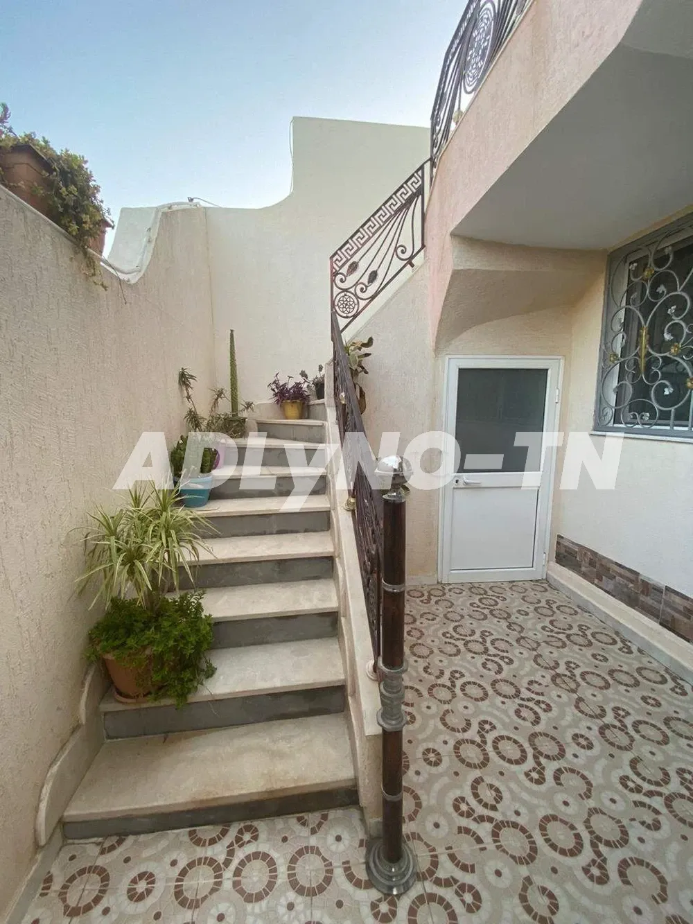 A vendre une villa RDC s+3 à nouvelle médina prés hôpital yassminette à Ben Arous - Photo 5