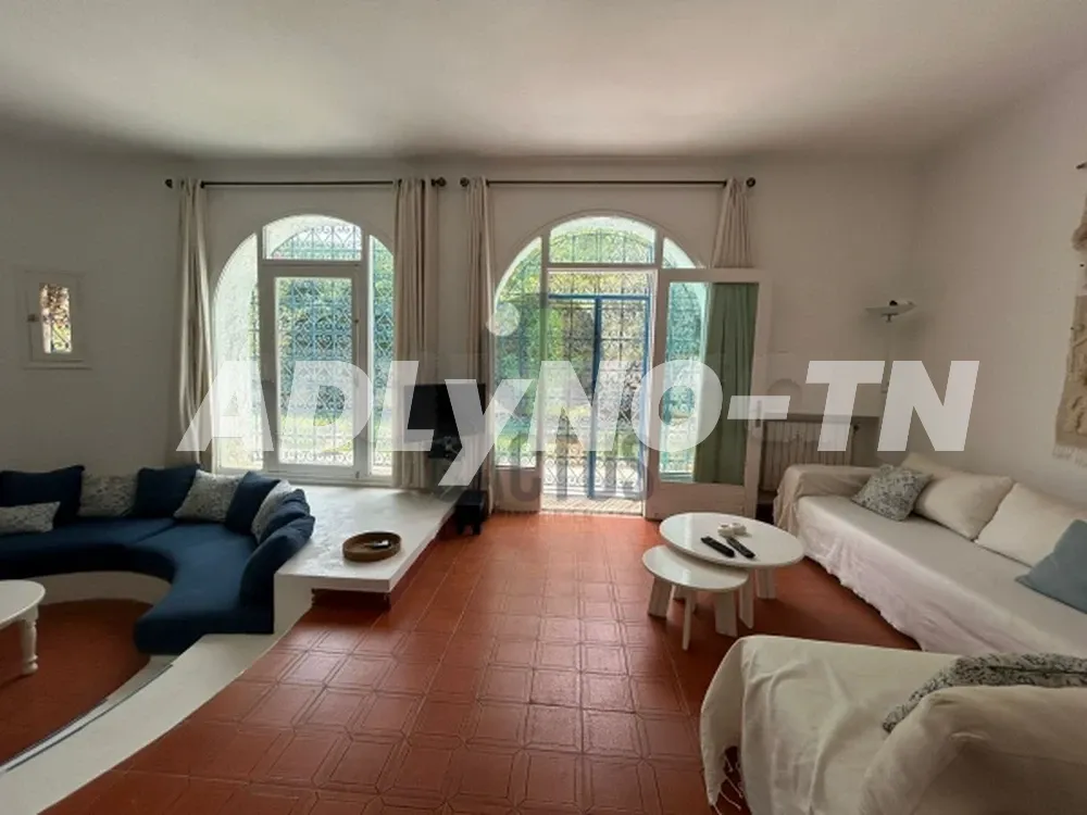 À vendre : villa S+4 coté mer à Sidi mahrsi ,Nabeul. à Nabeul - Photo 1
