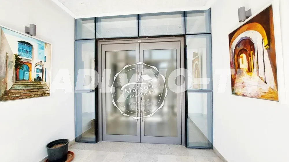 A louer immeuble bien entretenu 2600 m² au Lac 3 à Tunis - Photo 8
