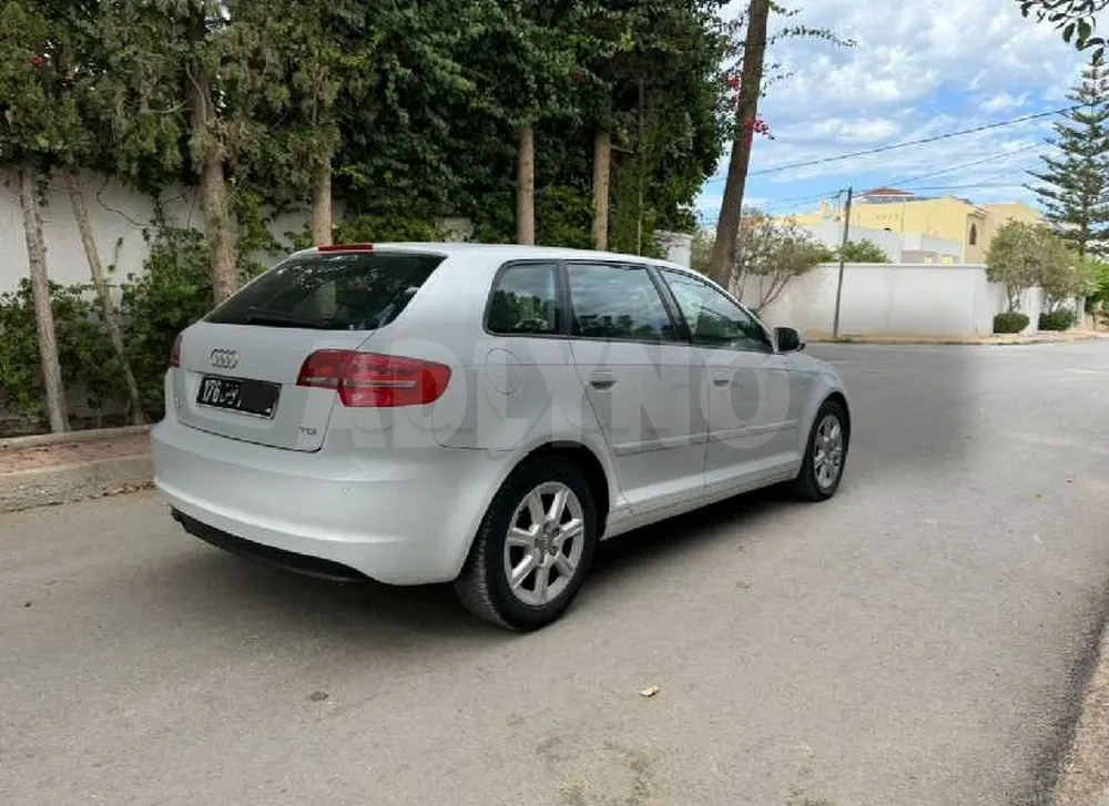 Audi A3 TDi à sousse - Photo 3