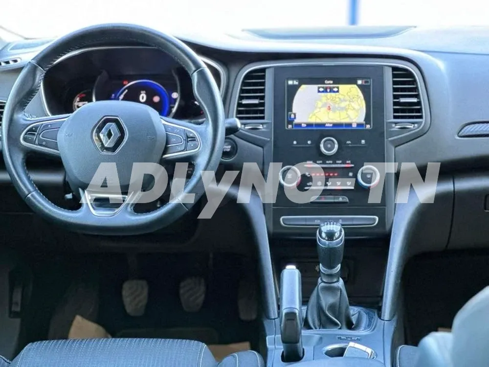 MEGANE 4 PHASE 2 TT OPTIONS IMPORTE FIN SERIE à Monastir - Photo 9