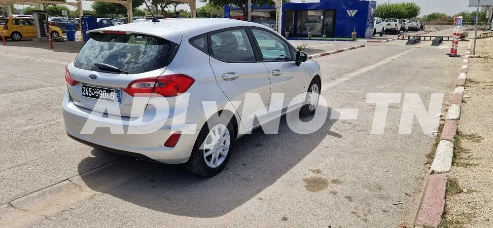 Ford fiesta tdci à Ben Arous - Photo 1