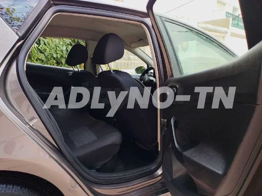 avendre Seat Ibiza très propre دهنية الدار à Tunis - Photo 7