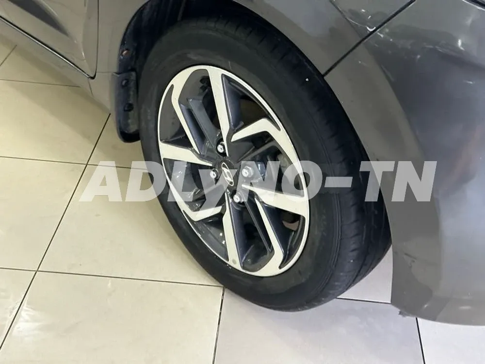 ? HYUNDAI GRAND i 10 ? à Ariana - Photo 8