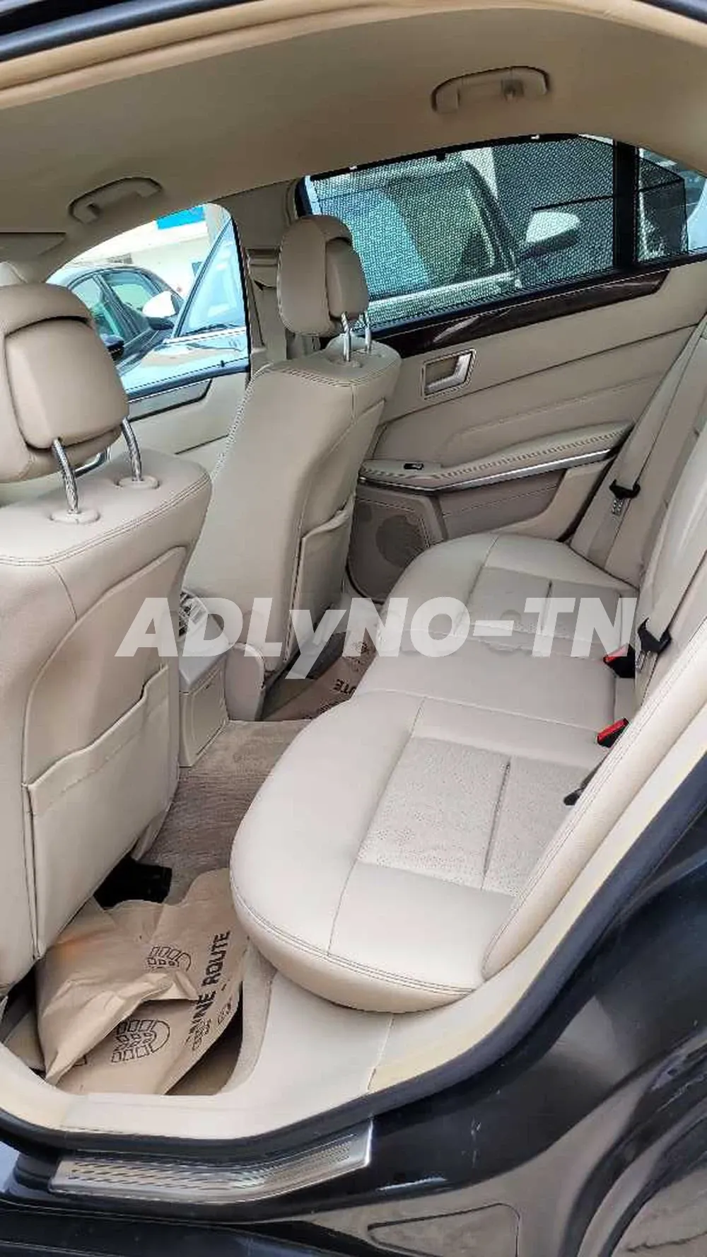Mercedes E180 Essence 2015 à sousse - Photo 4