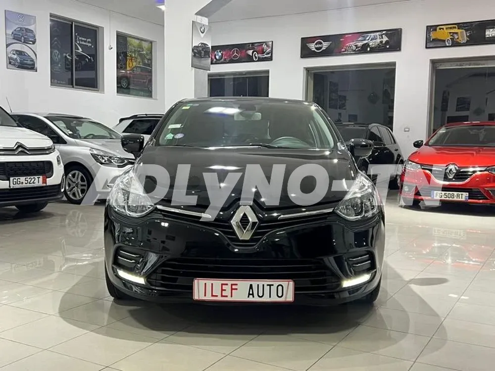  RENAULT CLIO 5 ESSENCE 