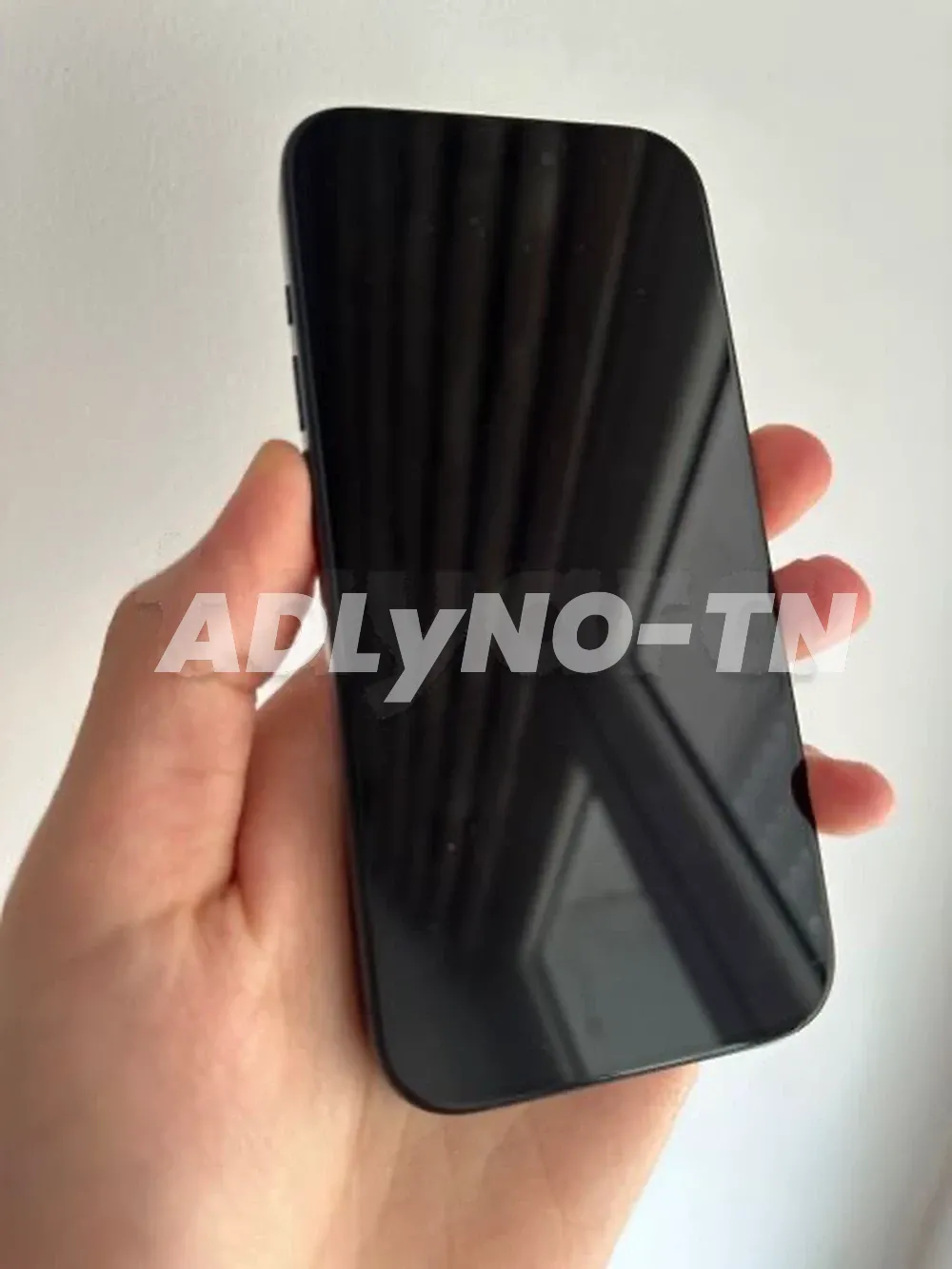 iPhone 15 Pro 128G bleu état neuf peu servi batterie 100% sous garantie Apple cycle de charge 15 fois avec son câble et facture garantie boutique prix 3099 Tel 20172643 t Telepho à Tunis - Photo 4