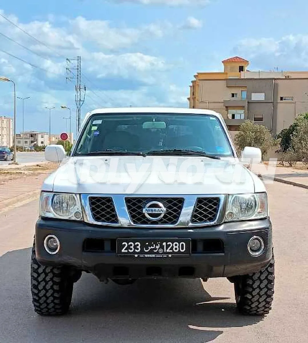 Nissan Patrol 