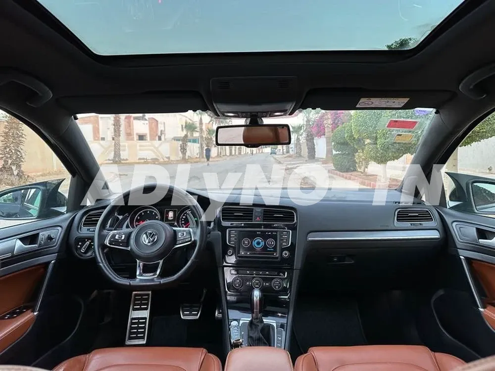 Volkswagen golf 7 Rline bva full options à Tunis - Photo 5