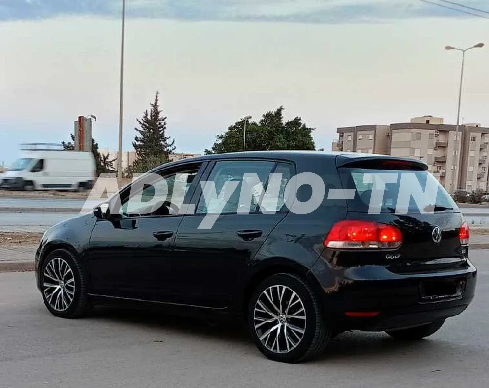 ? golf 6 tdi ? 1 ère main à Ariana - Photo 4