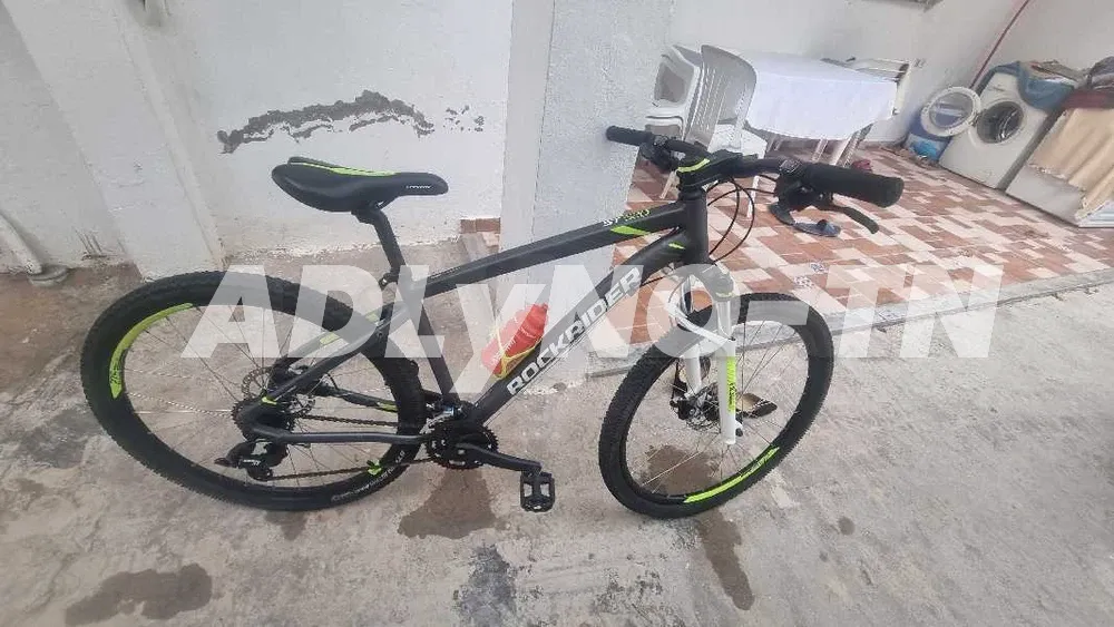 une belle vélo rochrider 520 état neufff importée de italie à Mahdia - Photo 2