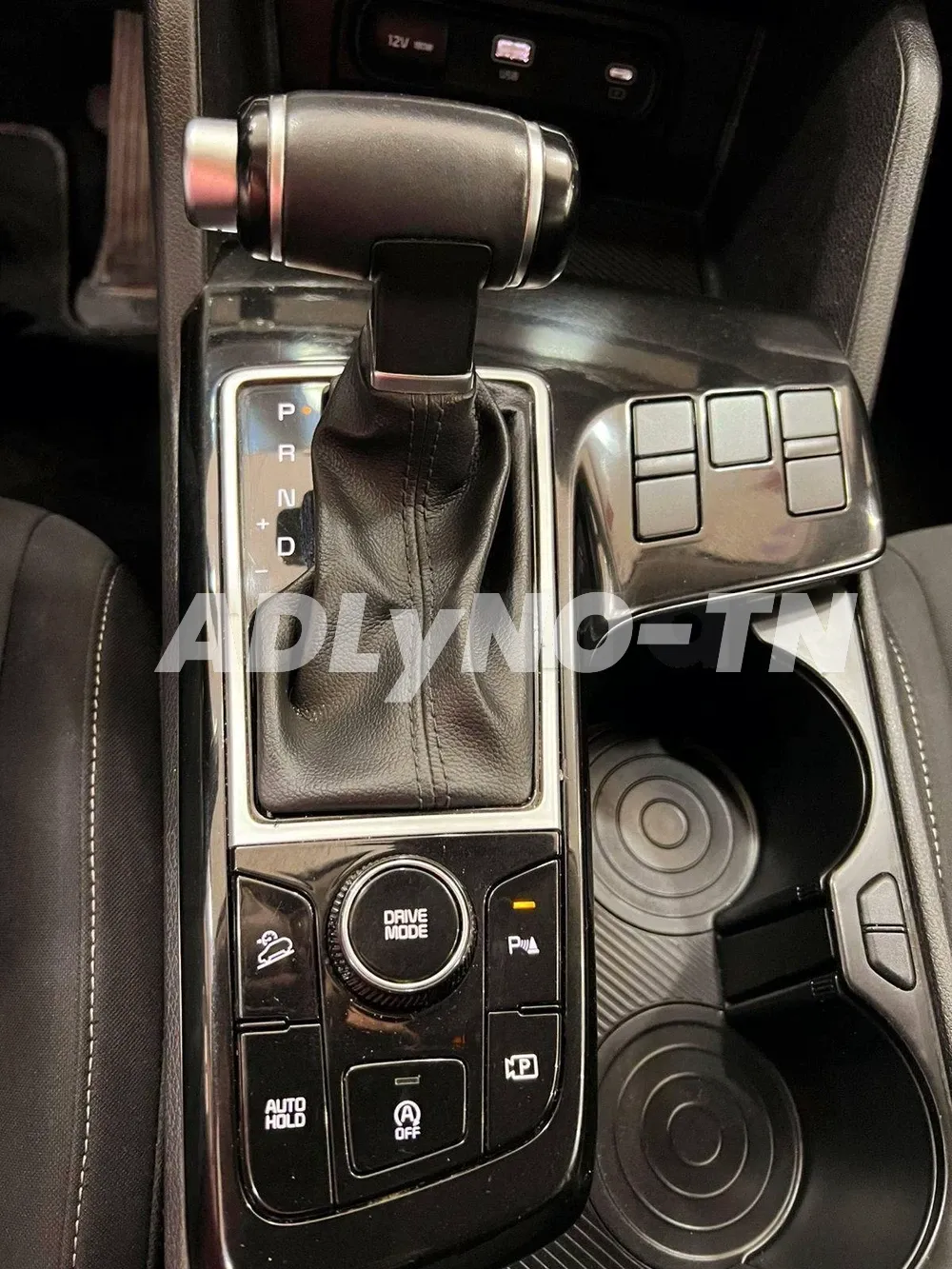 KIA SPORTAGE HYBRIDE-DIESEL à Ariana - Photo 8