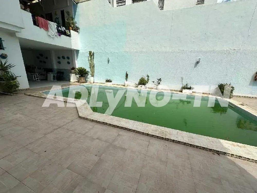 À louer villa avec piscine côte René Descartes à Ariana - Photo 6