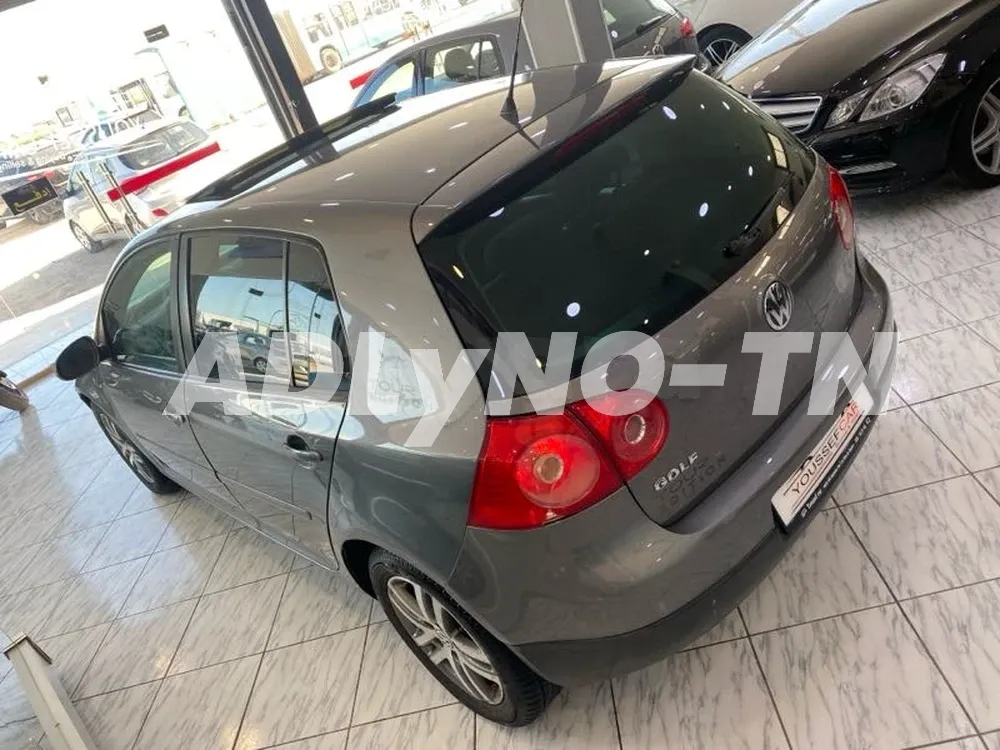 Golf5 1.4 avec toit à Sfax - Photo 6