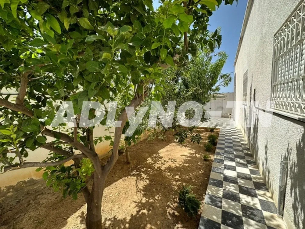 A Vendre une maison à la Marsa à Tunis - Photo 8