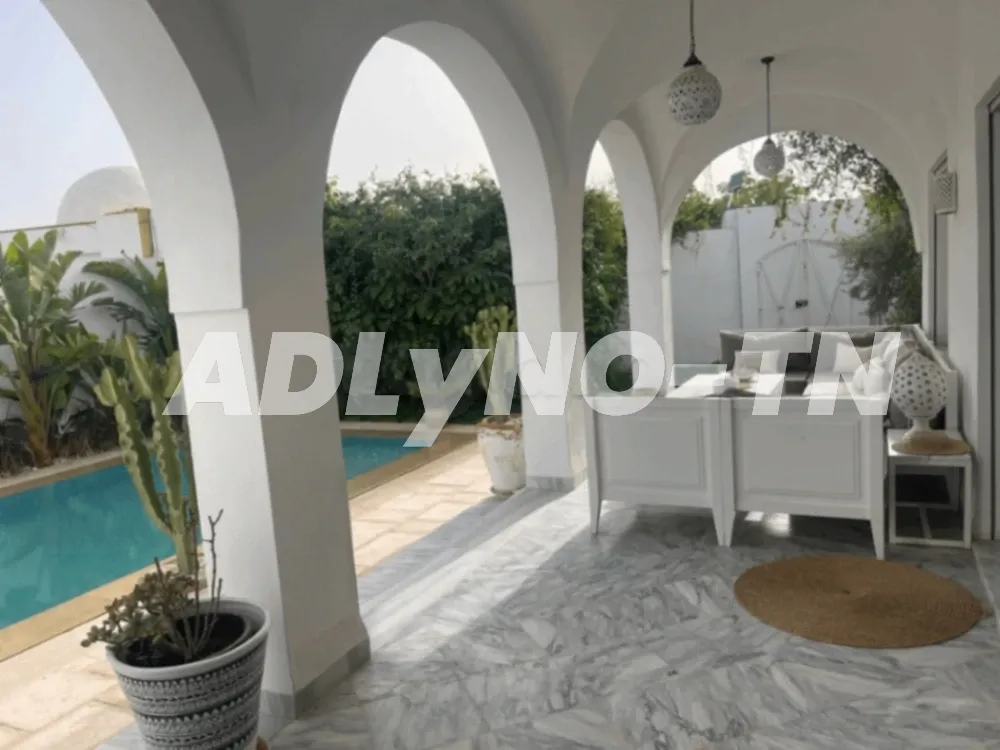 A vendre à Hammamet une villa S+4 située dans un quartier résidentiel et calme à Nabeul - Photo 5