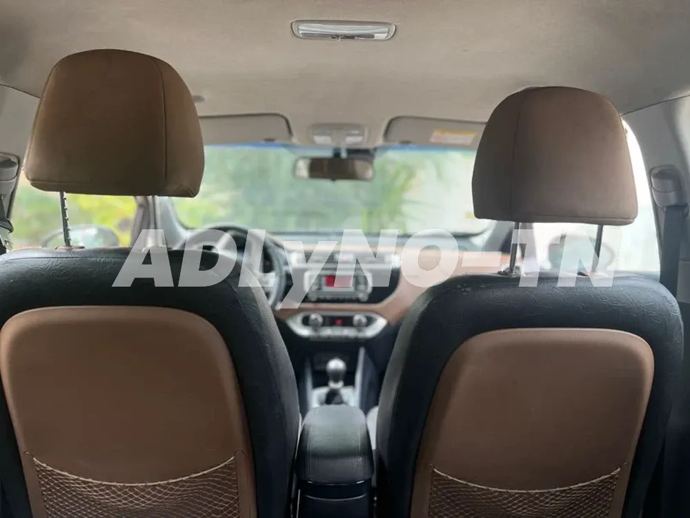 avendre kia rio coupée à Ariana - Photo 5