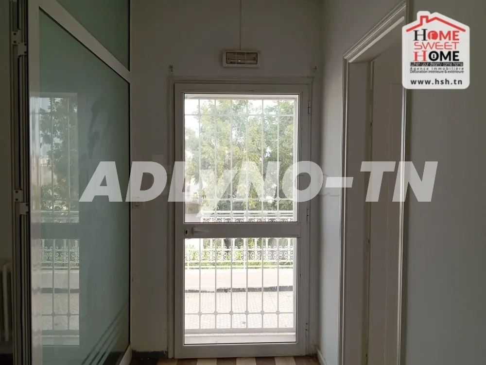 Immeuble Commercial Atlantique à Vendre à Mutuelle Ville à Tunis - Photo 2
