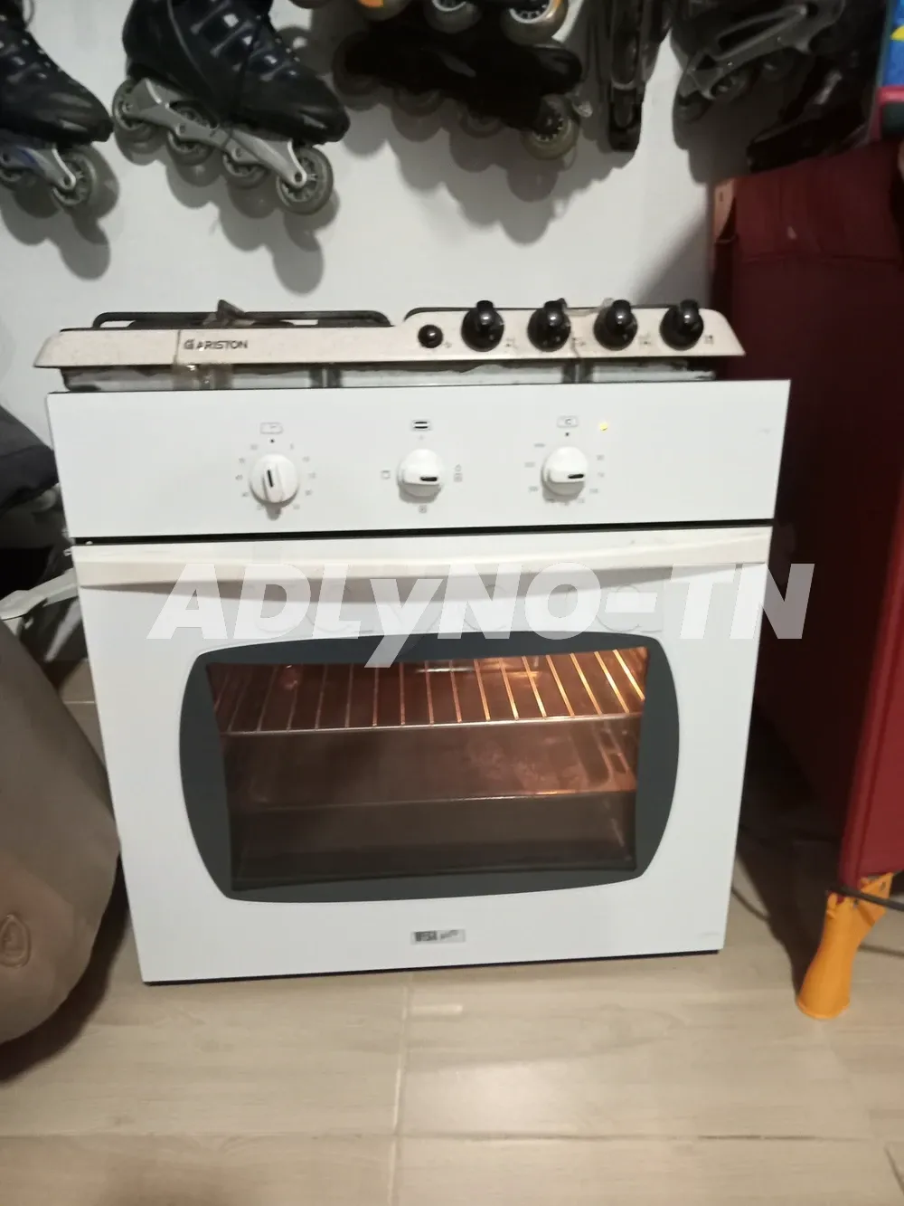 four encastre importe comme neuf avec ventilateur à Tunis - Photo 3