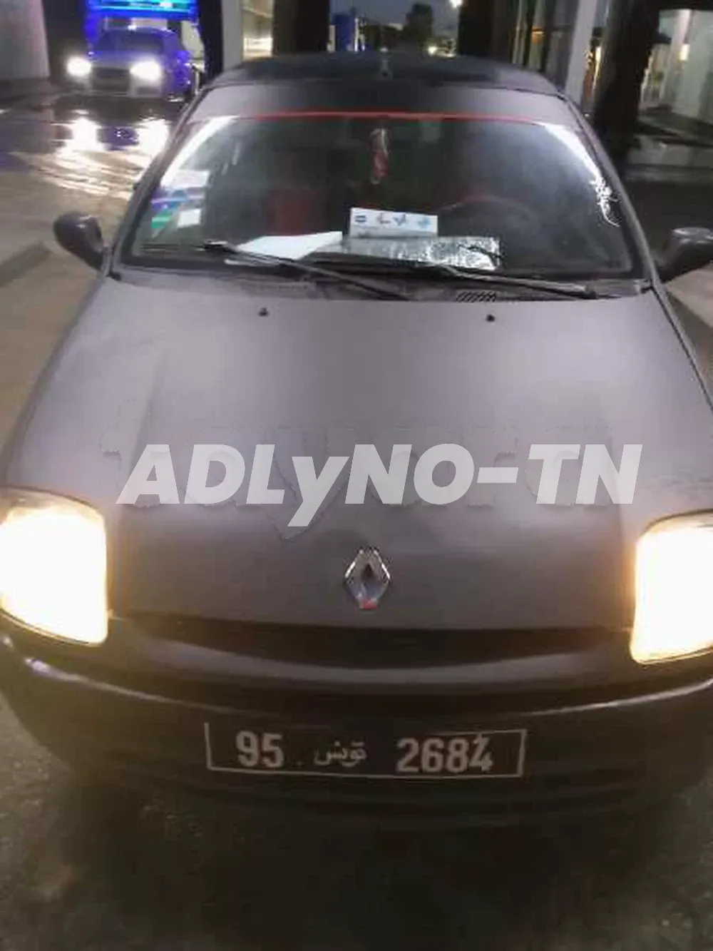 clio bombe à Tunis - Photo 4