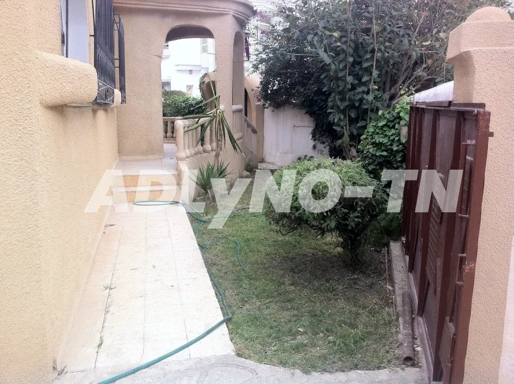 ? Villa S+4 A vendre A ARIANA CITÉ Riadh El Andalous ? à Ariana - Photo 5