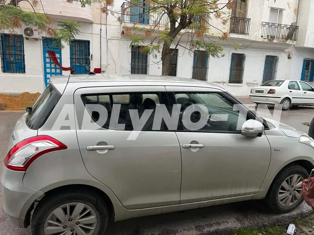 avendre voitur suzuki swift etat neuf à Tunis - Photo 3