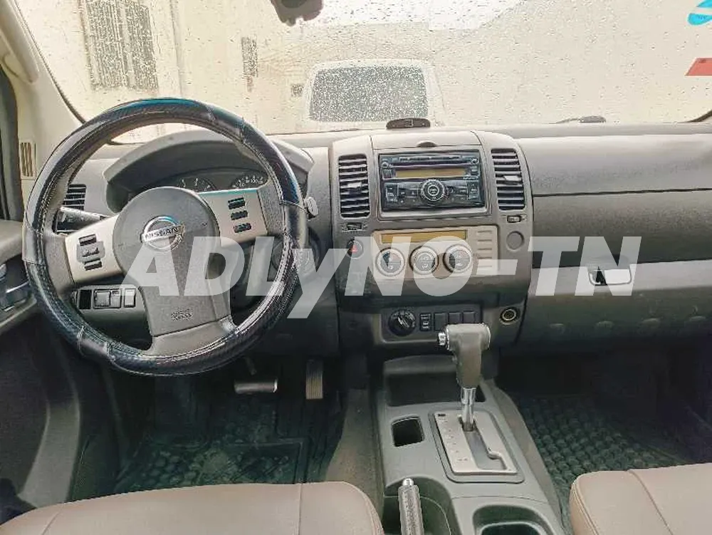 navara boîte auto à Ariana - Photo 1