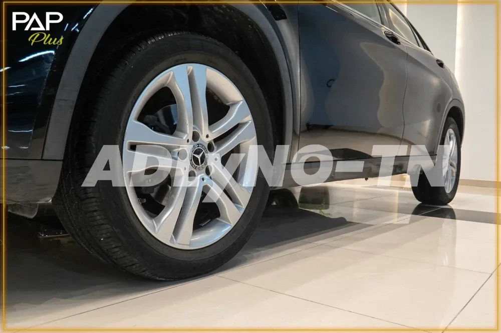 ▶ MERCEDES-BENZ GLA 180 ◀ à Tunis - Photo 8