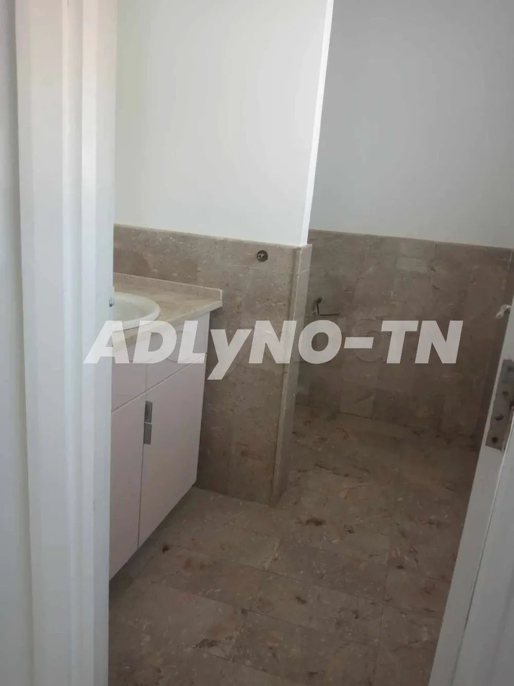duplex S5 Marsa ennassim à Tunis - Photo 8