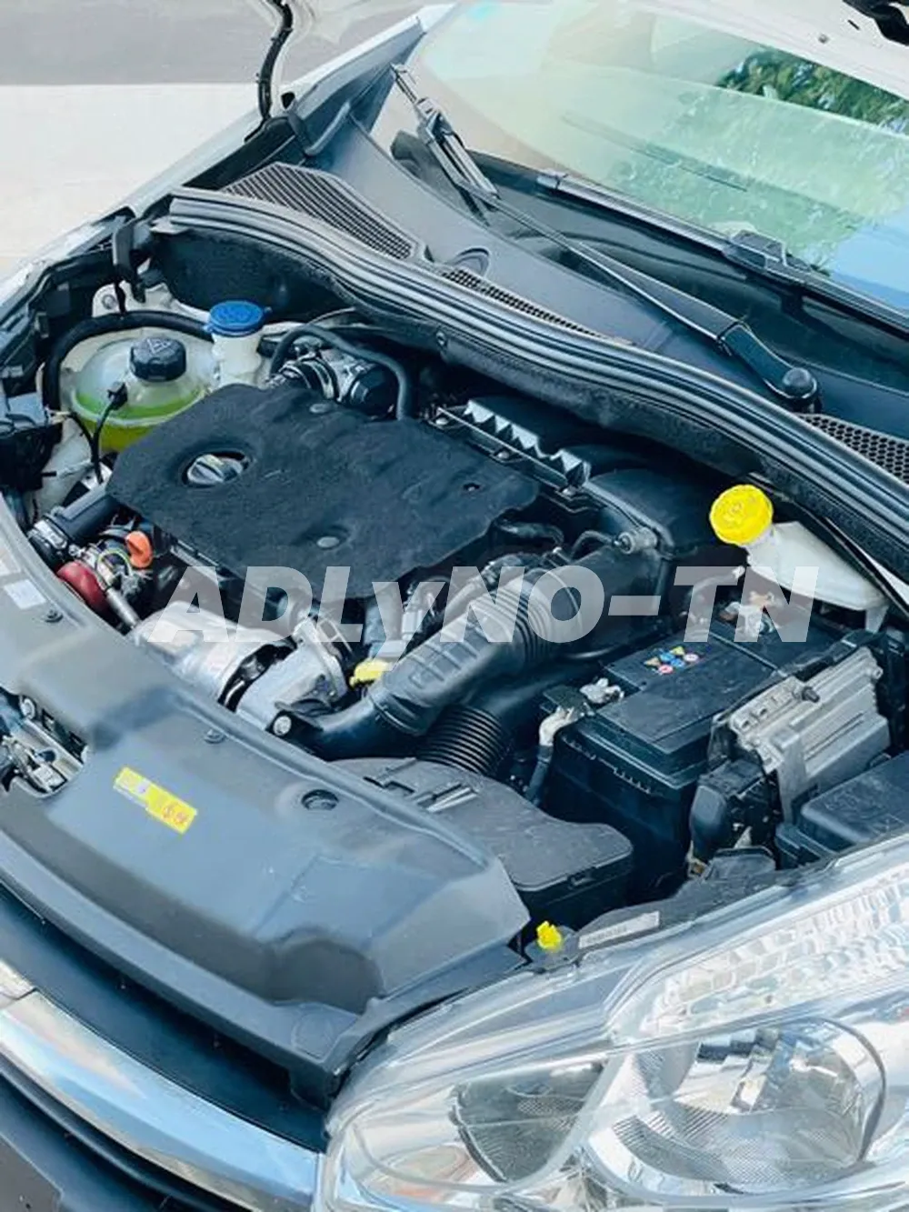 peugeot 208 diesel ehdi fin serie à sousse - Photo 2