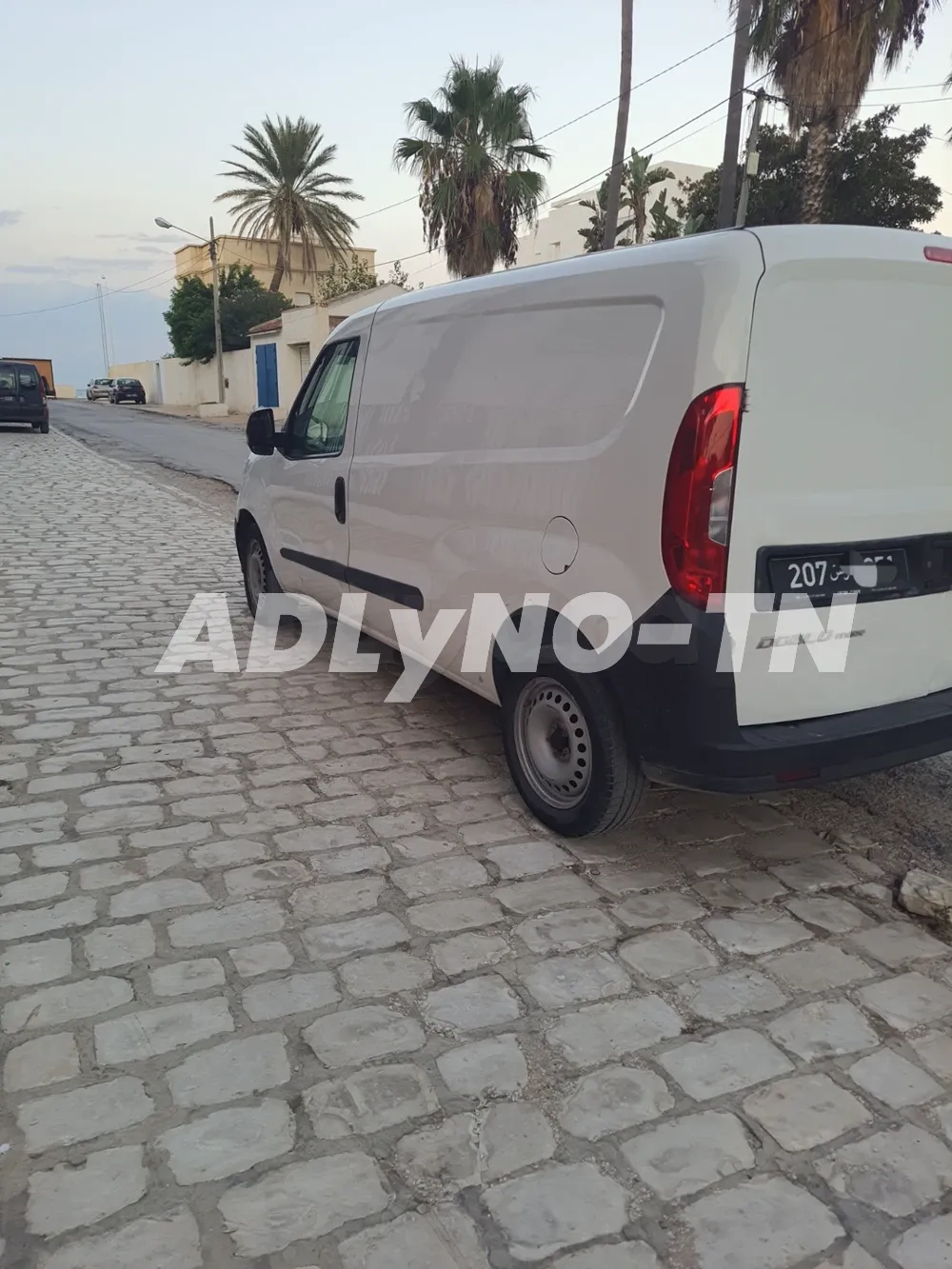 Fiat Doblo Maxi 2018 à Ben Arous - Photo 7